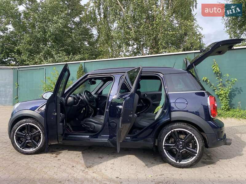 Хэтчбек MINI Countryman 2013 в Луцке