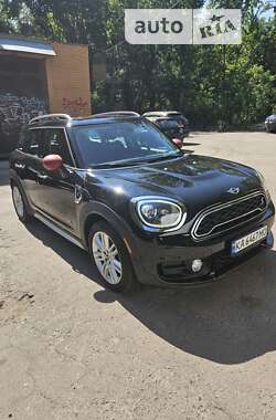 Хэтчбек MINI Countryman 2017 в Киеве