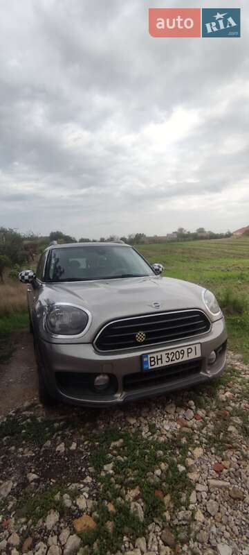 Хэтчбек MINI Countryman 2019 в Одессе