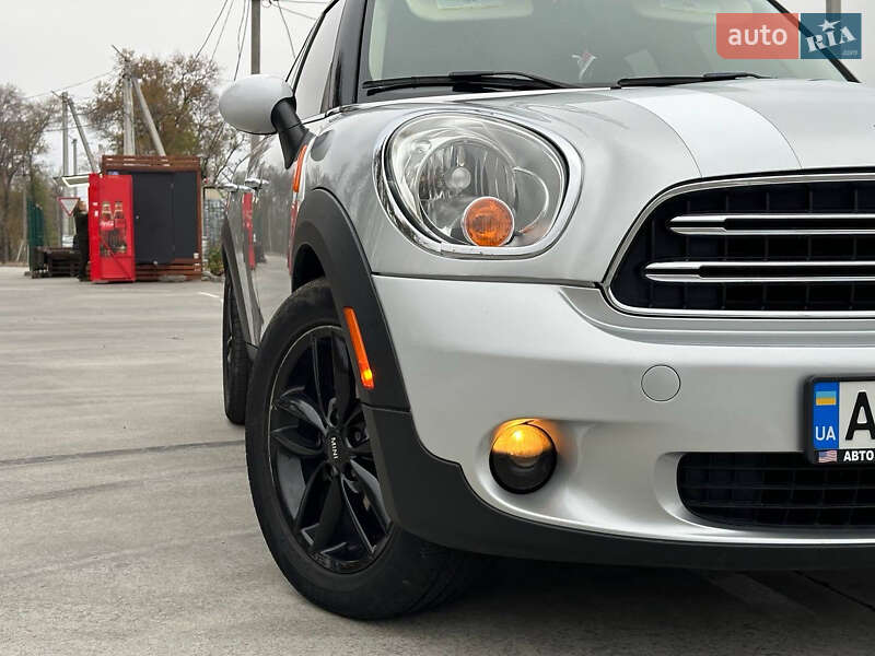 Хэтчбек MINI Countryman 2013 в Синельниково