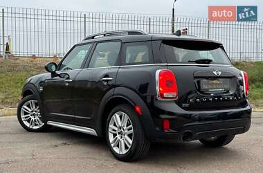 Хэтчбек MINI Countryman 2017 в Киеве