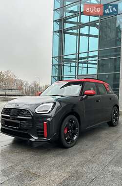 Внедорожник / Кроссовер MINI Countryman 2024 в Киеве