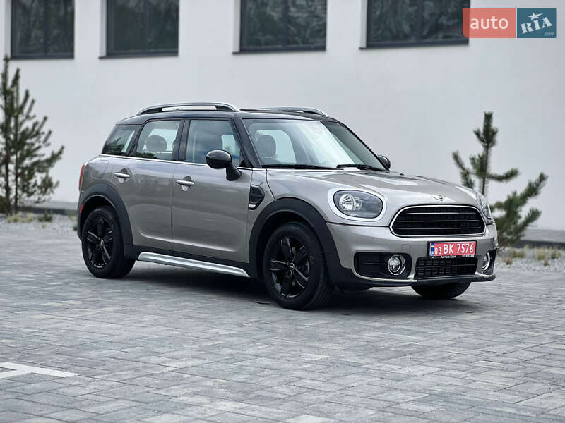 Хетчбек MINI Countryman 2017 в Луцьку