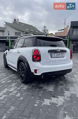 Хэтчбек MINI Countryman 2018 в 