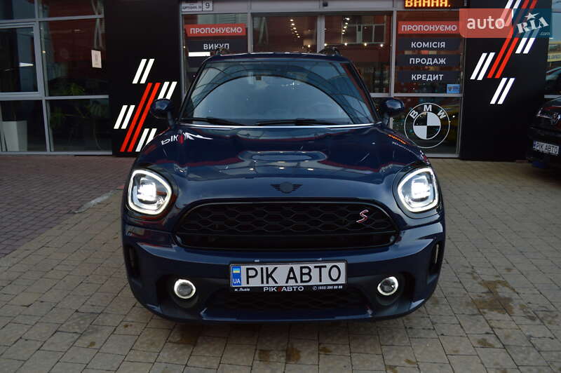Хэтчбек MINI Countryman 2019 в Львове