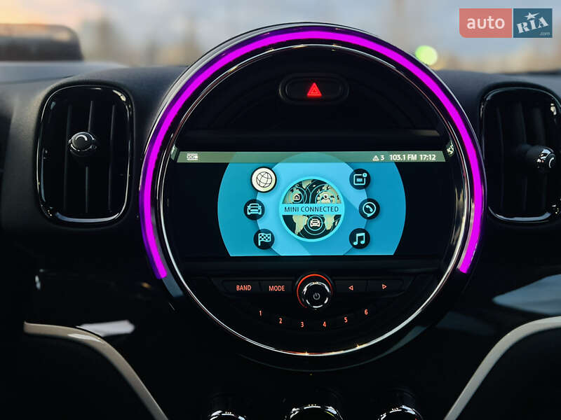 Хэтчбек MINI Countryman 2017 в Киеве