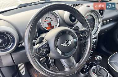 Хэтчбек MINI Countryman 2011 в Нововолынске