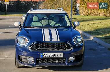 Хэтчбек MINI Countryman 2017 в Киеве