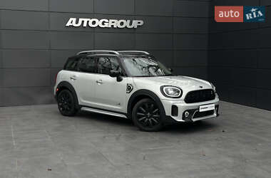 Внедорожник / Кроссовер MINI Countryman 2022 в 