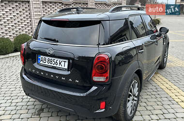 Хэтчбек MINI Countryman 2018 в 