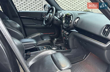 Хэтчбек MINI Countryman 2018 в 