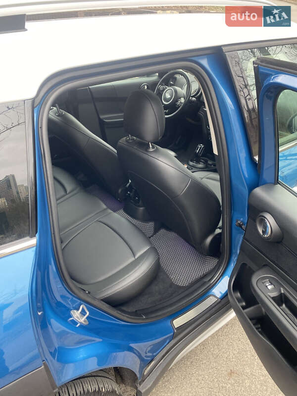 Хэтчбек MINI Countryman 2019 в Киеве