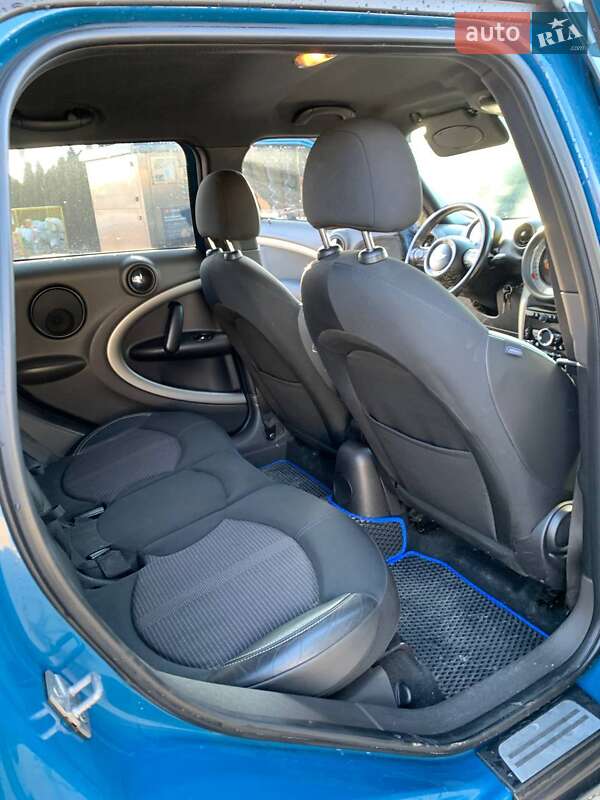 Хэтчбек MINI Countryman 2011 в Львове