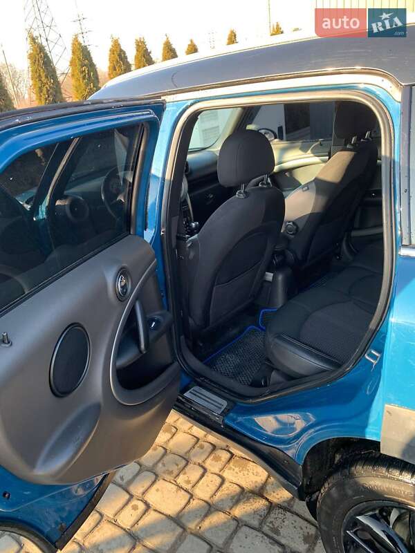 Хэтчбек MINI Countryman 2011 в Львове