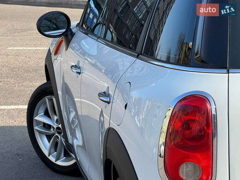 Внедорожник / Кроссовер MINI Countryman 2013 в Одессе