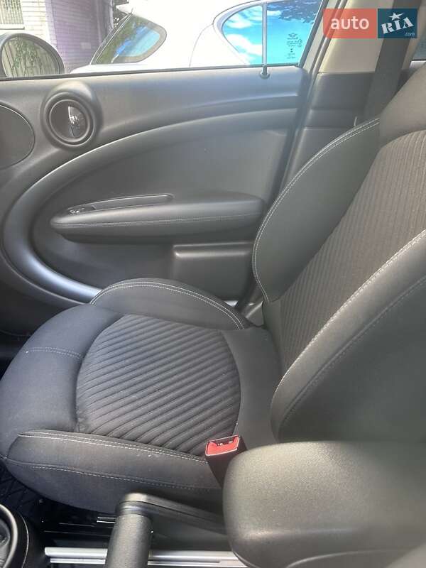 Внедорожник / Кроссовер MINI Countryman 2015 в Киеве фото 13 Внедорожник / Кроссовер MINI Countryman 2015 в Киеве