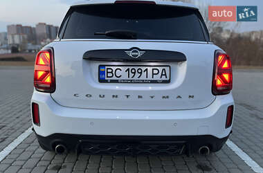 Хэтчбек MINI Countryman 2018 в 