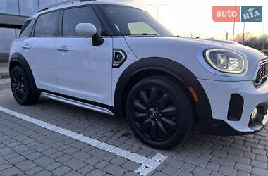 Хэтчбек MINI Countryman 2018 в 