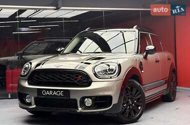 Хэтчбек MINI Countryman 2019 в Киеве