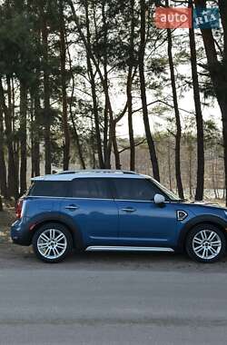 Хэтчбек MINI Countryman 2017 в 