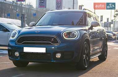 Хэтчбек MINI Countryman 2019 в Киеве