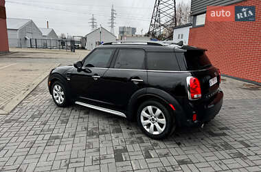 Хэтчбек MINI Countryman 2017 в 