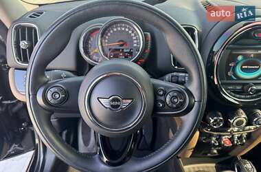 Хэтчбек MINI Countryman 2017 в 