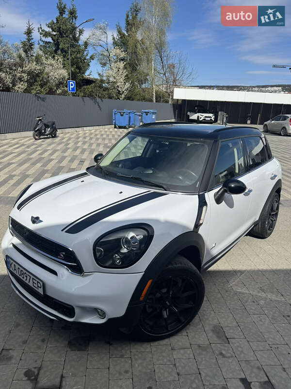 Внедорожник / Кроссовер MINI Countryman 2015 в Киеве