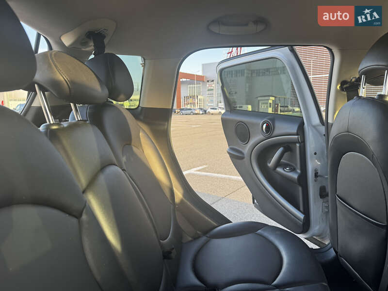 Хэтчбек MINI Countryman 2014 в Киеве