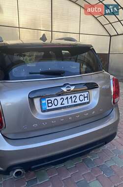 Хэтчбек MINI Countryman 2017 в 