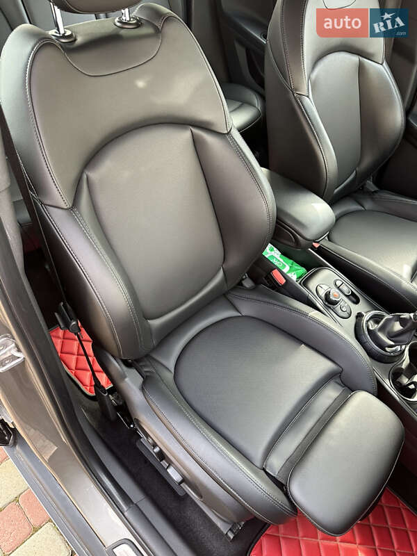 Хэтчбек MINI Countryman 2017 в Тернополе