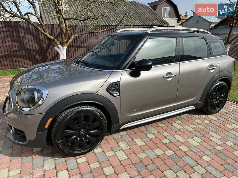 Хэтчбек MINI Countryman 2017 в Тернополе