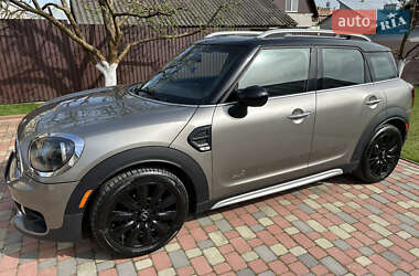 Хэтчбек MINI Countryman 2017 в 