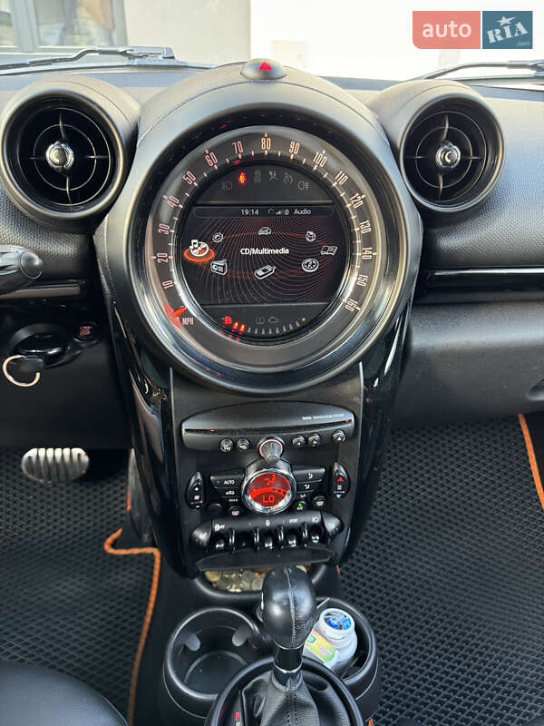 Позашляховик / Кросовер MINI Countryman 2016 в Умані