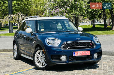 Хетчбек MINI Countryman 2017 в 