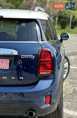 Хетчбек MINI Countryman 2017 в 
