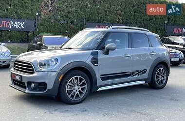 Хэтчбек MINI Countryman 2019 в 