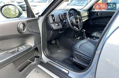 Хэтчбек MINI Countryman 2019 в 
