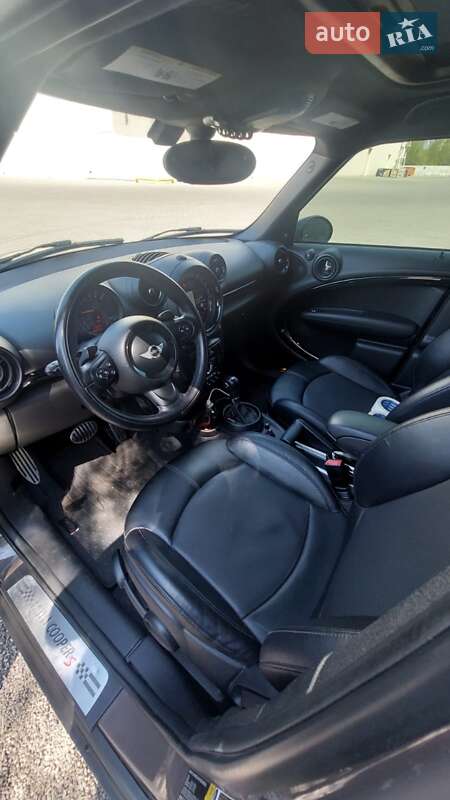 Хэтчбек MINI Countryman 2014 в Киеве