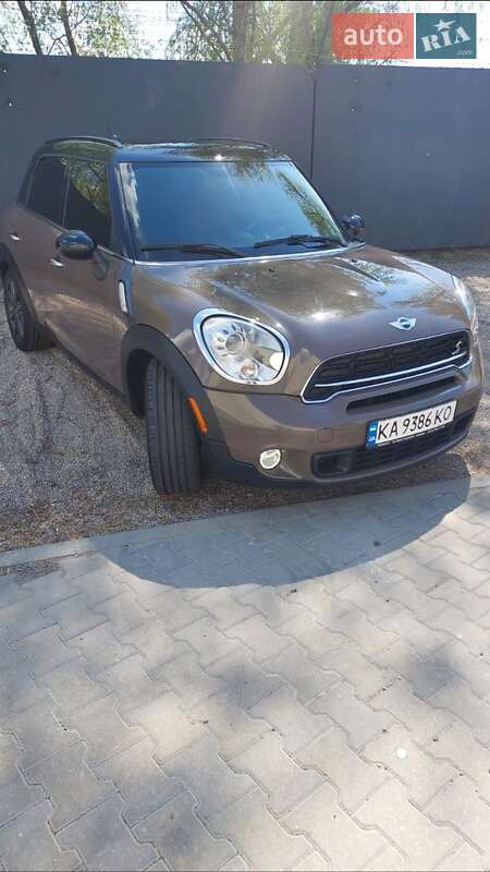 Хэтчбек MINI Countryman 2014 в Киеве