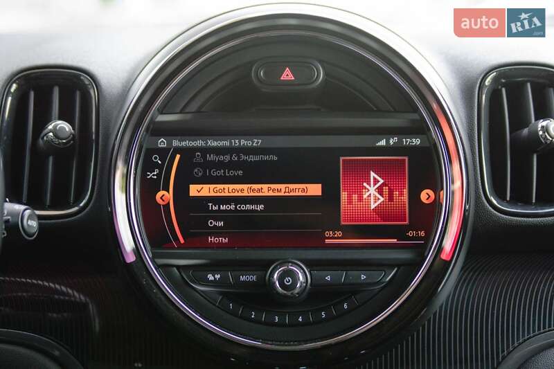 Хэтчбек MINI Countryman 2019 в Киеве