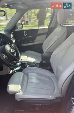 Хетчбек MINI Countryman 2017 в 