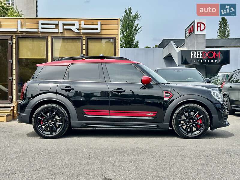 Внедорожник / Кроссовер MINI Countryman 2022 в Киеве