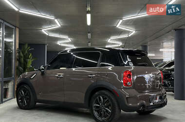 Хэтчбек MINI Countryman 2013 в 