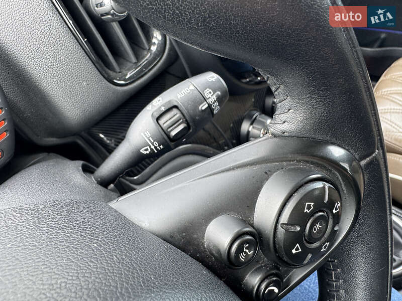 Хэтчбек MINI Countryman 2017 в Киеве