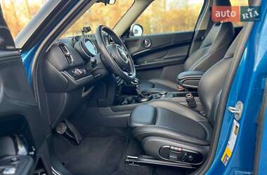 Хэтчбек MINI Countryman 2017 в 