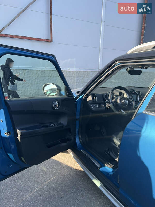 Хэтчбек MINI Countryman 2017 в Одессе