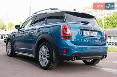 Хетчбек MINI Countryman 2019 в 