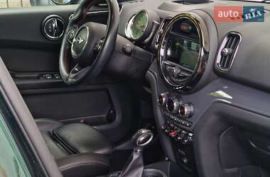 Хэтчбек MINI Countryman 2017 в 