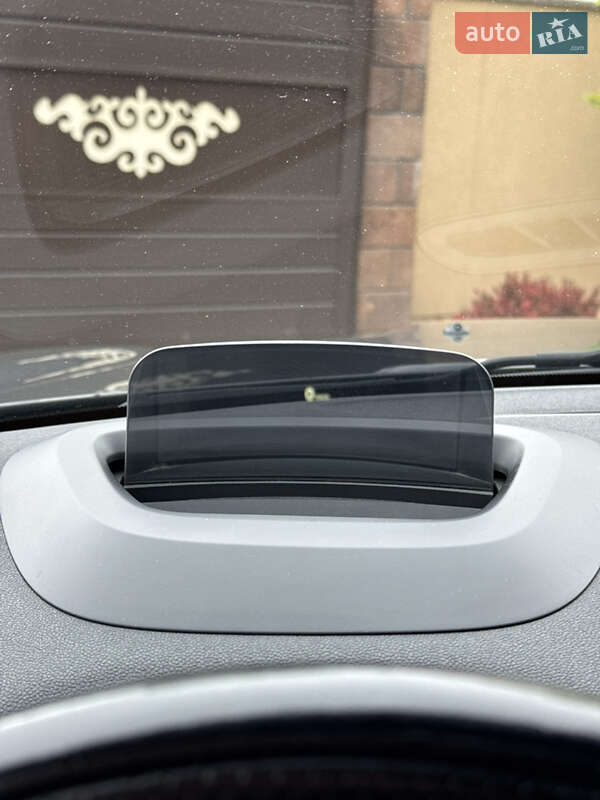 Хэтчбек MINI Countryman 2019 в Черновцах